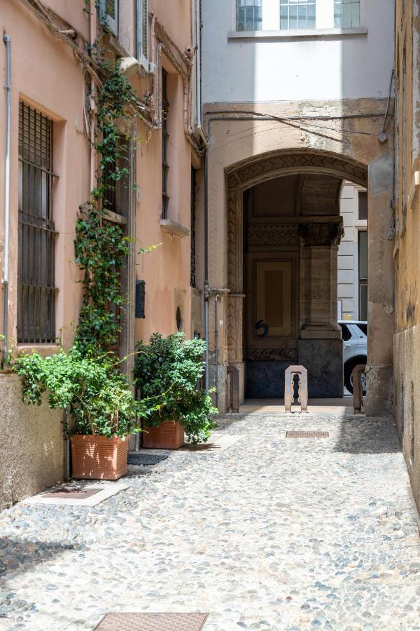 Centro Storico • Wi-Fi, Netflix E Terrazzo Apartment Pavia Exterior photo